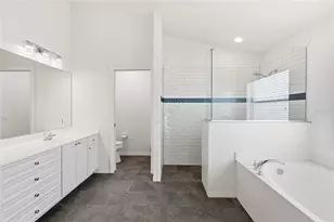 816 Boundary Blvd, Rotonda West, FL 33947 - Photo 29