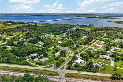 120 Peace Island Drive, Punta Gorda, FL 33950 - Photo 25