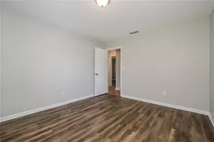 515 Sandalwood Dr, Plant City, FL 33563 - Photo 7