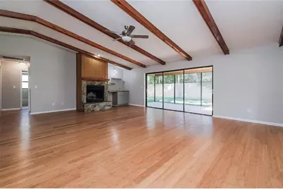 515 Sandalwood Drive, Plant City, FL 33563 - Photo 3