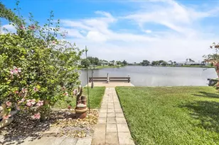 11614 SW Courtly Manor Dr, Lake Suzy, FL 34269 - Photo 35