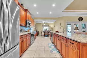 11614 SW Courtly Manor Dr, Lake Suzy, FL 34269 - Photo 11