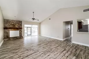 1019 Ridgefield Dr, Valrico, FL 33594 - Photo 3