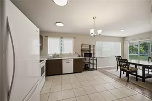 7240 Elyton Dr, North Port, FL 34287 - Photo 7