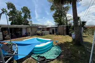 21234 Gladis Ave, Port Charlotte, FL 33952 - Photo 5