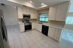 4270 Ascot Dr, North Port, FL 34291 - Photo 3