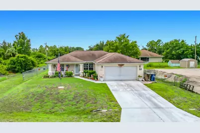 2903 38th Street SW, Lehigh Acres, FL 33976 - Photo 3