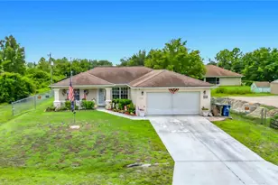 2903 38th St SW, Lehigh Acres, FL 33976 - Photo 3