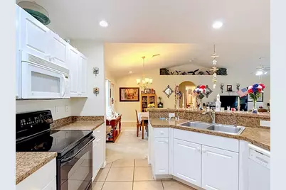 2903 38th Street SW, Lehigh Acres, FL 33976 - Photo 23