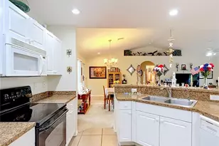 2903 38th St SW, Lehigh Acres, FL 33976 - Photo 23