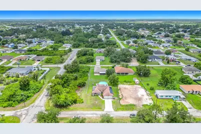 2903 38th Street SW, Lehigh Acres, FL 33976 - Photo 7