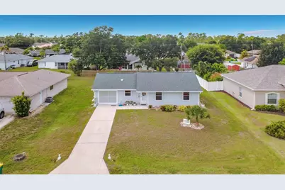 23269 Billings Avenue, Port Charlotte, FL 33954 - Photo 5