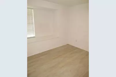 23029 Alabaster Avenue, Port Charlotte, FL 33952 - Photo 9