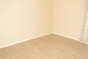 23029 Alabaster Ave, Port Charlotte, FL 33952 - Photo 9