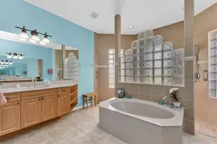 1146 Rotonda Cir, Rotonda West, FL 33947 - Photo 23