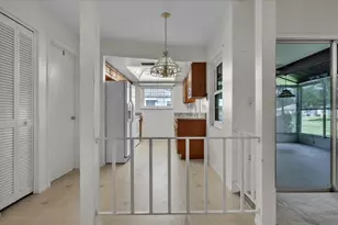 3979 Oakhurst Blvd, Sarasota, FL 34233 - Photo 9