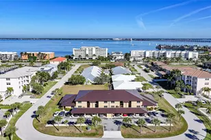 240 Lewis Cir, Punta Gorda, FL 33950 - Photo 3