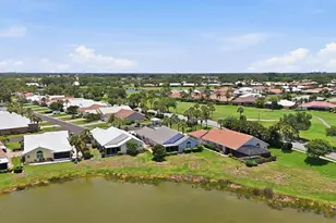 1703 Moon Dr, Venice, FL 34292 - Photo 59