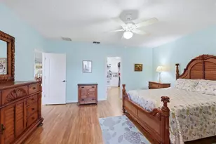 1703 Moon Dr, Venice, FL 34292 - Photo 31