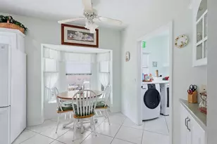 1703 Moon Dr, Venice, FL 34292 - Photo 15
