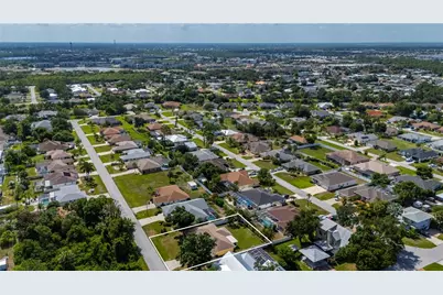 23347 Mullins Avenue, Port Charlotte, FL 33954 - Photo 37