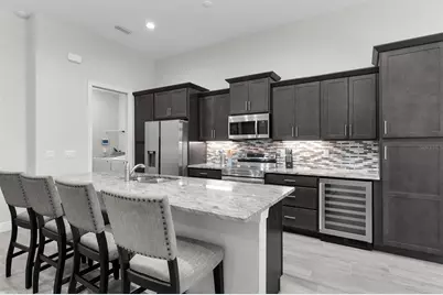 635 NE 7th Terrace, Cape Coral, FL 33909 - Photo 7