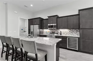 635 NE 7th Terrace, Cape Coral, FL 33909 - Photo 7