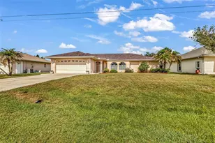 29 Seasons Dr, Punta Gorda, FL 33983 - Photo 5