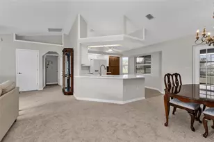 29 Seasons Dr, Punta Gorda, FL 33983 - Photo 11