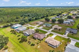 29 Seasons Dr, Punta Gorda, FL 33983 - Photo 43