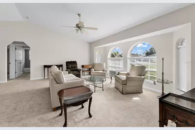 29 Seasons Drive, Punta Gorda, FL 33983 - Photo 7