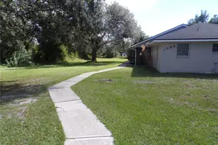 1088 Melville Rd, Punta Gorda, FL 33983 - Photo 13