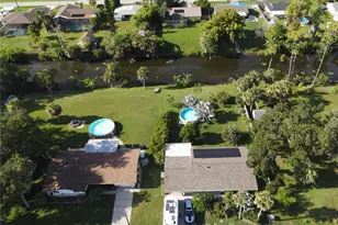 21239 Cottonwood Ave, Port Charlotte, FL 33952 - Photo 3