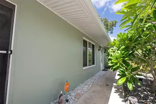 21239 Cottonwood Ave, Port Charlotte, FL 33952 - Photo 9