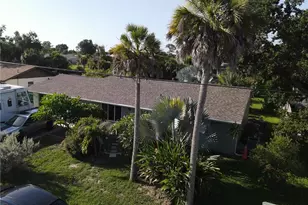21239 Cottonwood Ave, Port Charlotte, FL 33952 - Photo 3