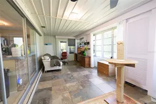 21239 Cottonwood Ave, Port Charlotte, FL 33952 - Photo 23
