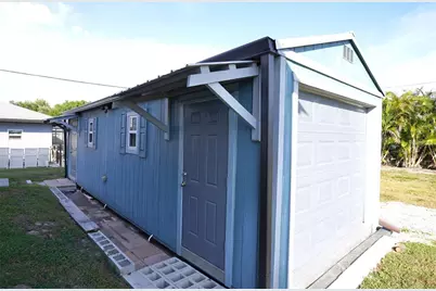 19891 Midway Boulevard, Port Charlotte, FL 33948 - Photo 23