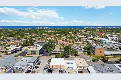 241 Nokomis Avenue S, Venice, FL 34285 - Photo 43