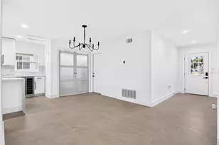 27385 Voyageur Dr, Punta Gorda, FL 33983 - Photo 5