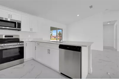 1157 NW 7th Avenue, Cape Coral, FL 33993 - Photo 9