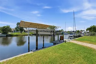 4310 Palm Dr, Punta Gorda, FL 33950 - Photo 29
