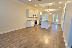 431 W McKenzie St, Punta Gorda, FL 33950 - Photo 5