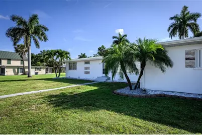 330 Harvey Street, Punta Gorda, FL 33950 - Photo 1