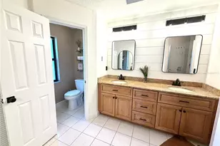 1087 Bay Harbor Dr, Englewood, FL 34224 - Photo 15