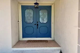 1087 Bay Harbor Dr, Englewood, FL 34224 - Photo 3