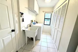 1087 Bay Harbor Dr, Englewood, FL 34224 - Photo 21