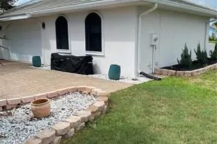 355 Eden Dr, Englewood, FL 34223 - Photo 9