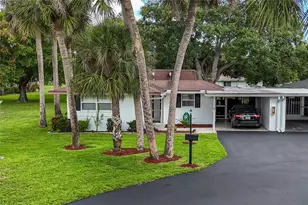 531 Pangola Dr, North Fort Myers, FL 33903 - Photo 1