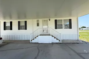 29192 Crawford Ave, Punta Gorda, FL 33982 - Photo 5