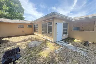 3234 Dante Dr, Sarasota, FL 34235 - Photo 11